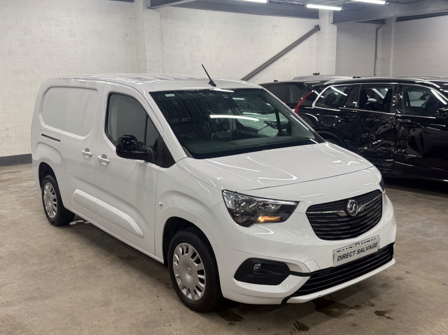 Used Vauxhall Combo 2024 for sale - 76963154: Photo 1