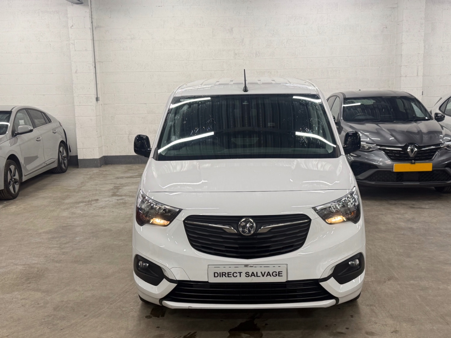 Used Vauxhall Combo 2024 for sale - 76963154: Photo 2