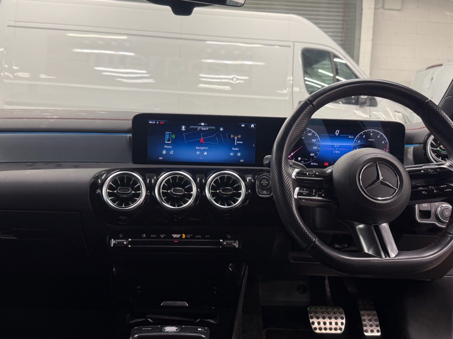 Used Mercedes-Benz CLA 2024 for sale - 77039118: Photo 9