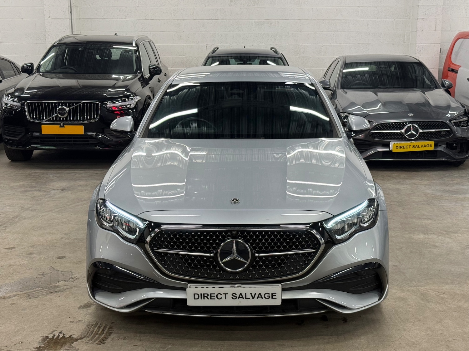 Used Mercedes-Benz E Class 2024 for sale - 77264730: Photo 2