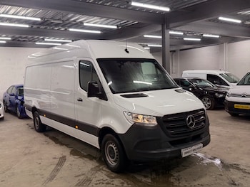 Mercedes-Benz Sprinter feature image