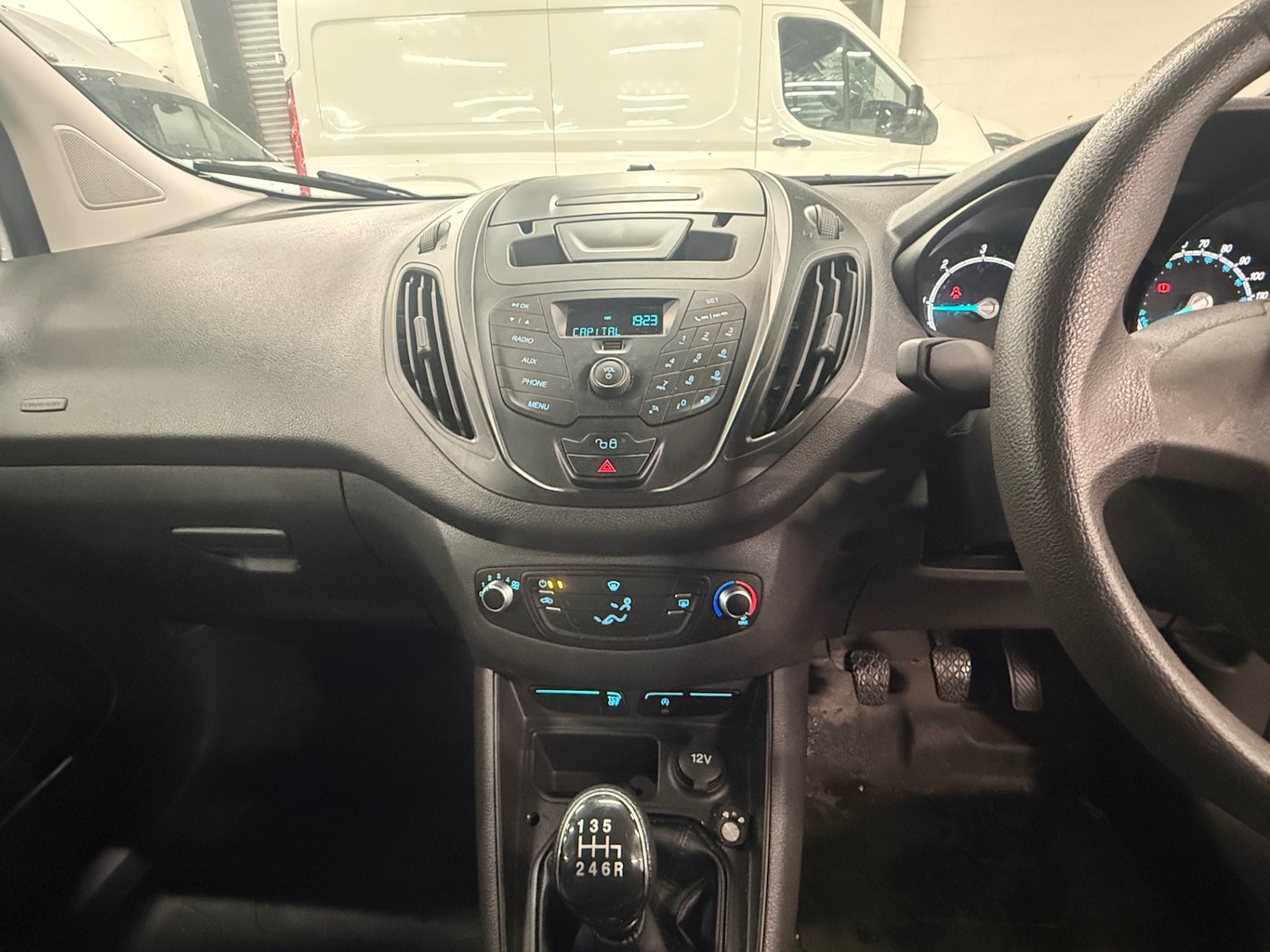 Used Ford Transit Courier 2022 for sale - 77172973: Photo 8