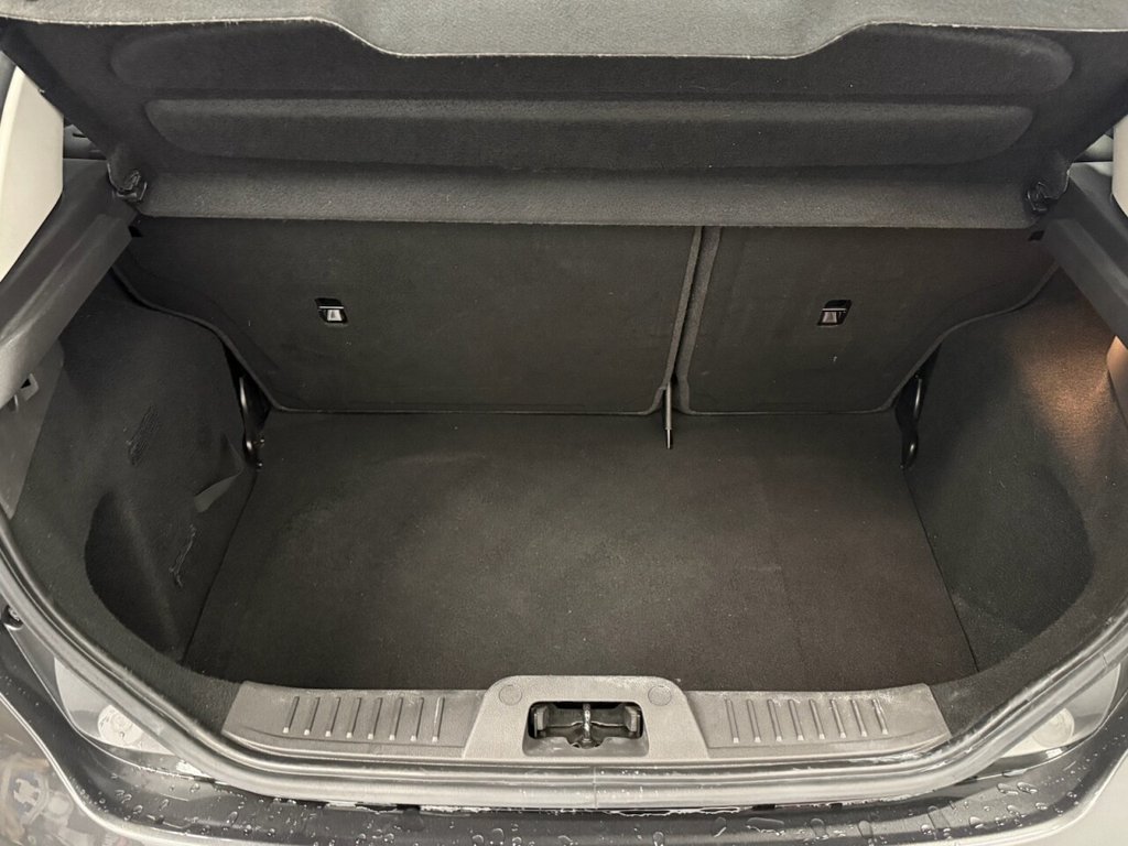 Used Ford Fiesta 2017 for sale - 76469718: Photo 13