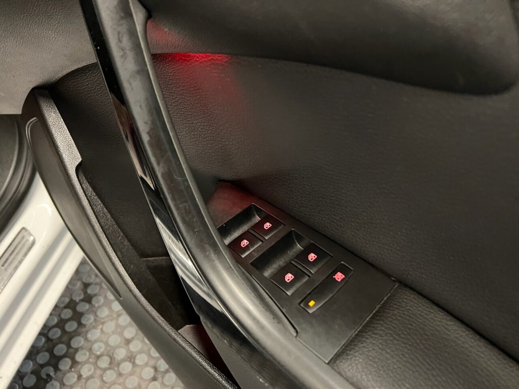 Used Vauxhall Astra 2014 for sale - 76570044: Photo 23