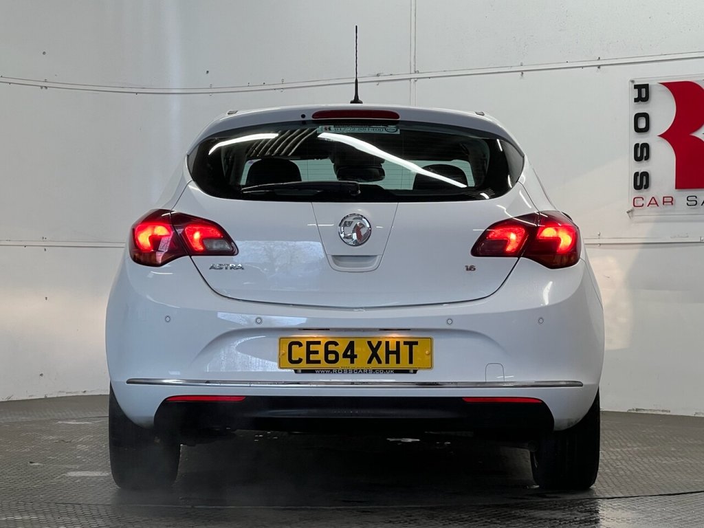 Used Vauxhall Astra 2014 for sale - 76570044: Photo 4