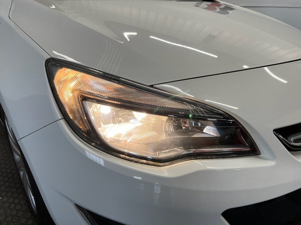 Used Vauxhall Astra 2014 for sale - 76570044: Photo 9