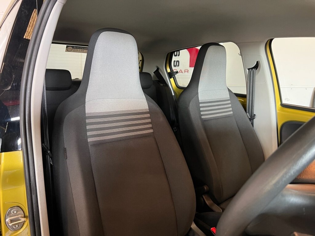 Used Volkswagen up! 2017 for sale - 77747955: Photo 23