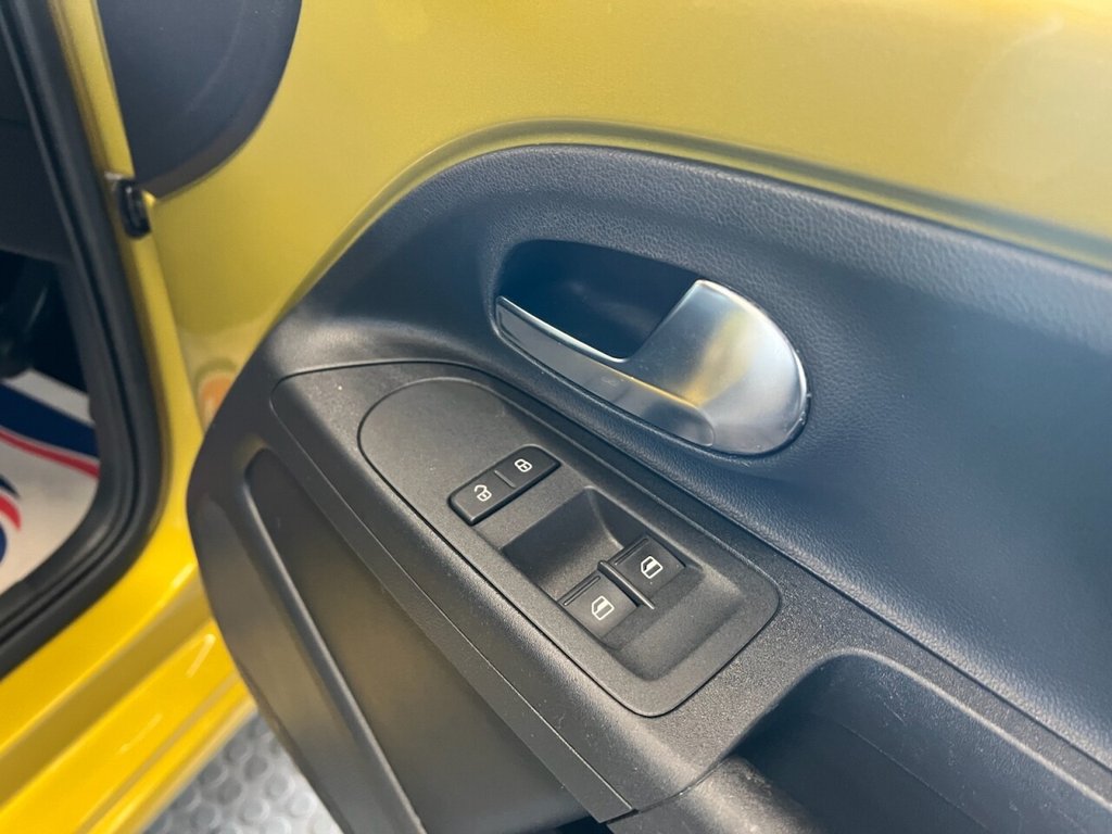 Used Volkswagen up! 2017 for sale - 77747955: Photo 24