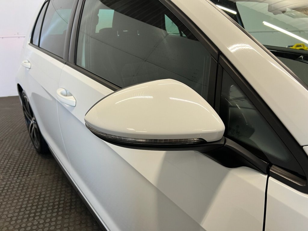 Used Volkswagen Golf 2016 for sale - 76590910: Photo 10