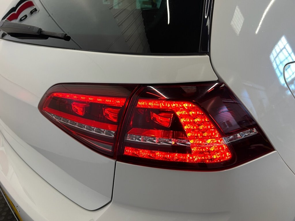 Used Volkswagen Golf 2016 for sale - 76590910: Photo 12