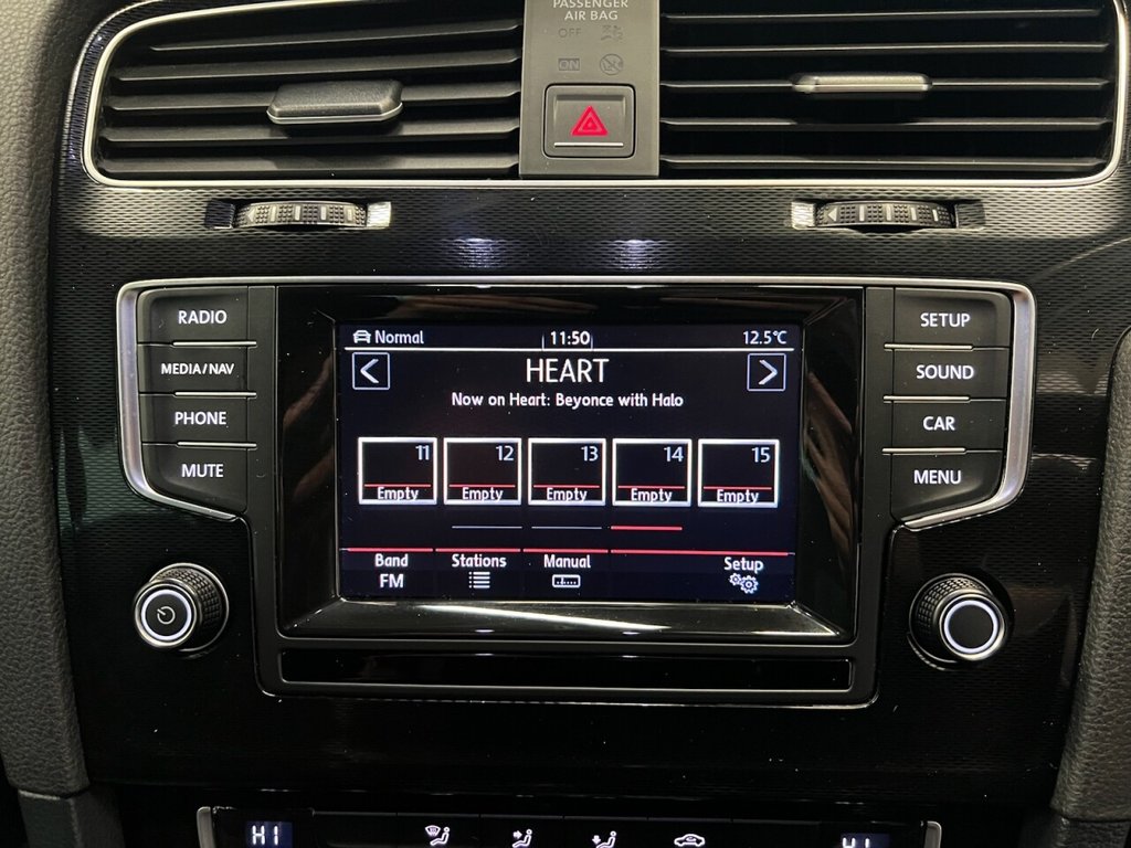 Used Volkswagen Golf 2016 for sale - 76590910: Photo 25