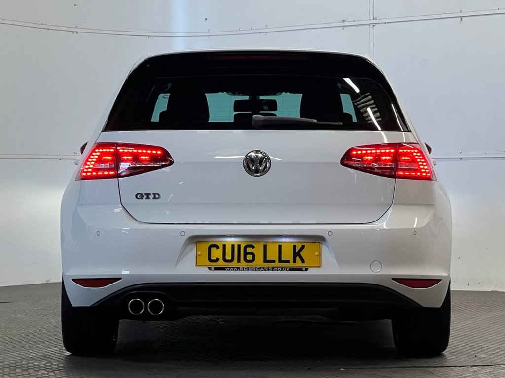 Used Volkswagen Golf 2016 for sale - 76590910: Photo 4