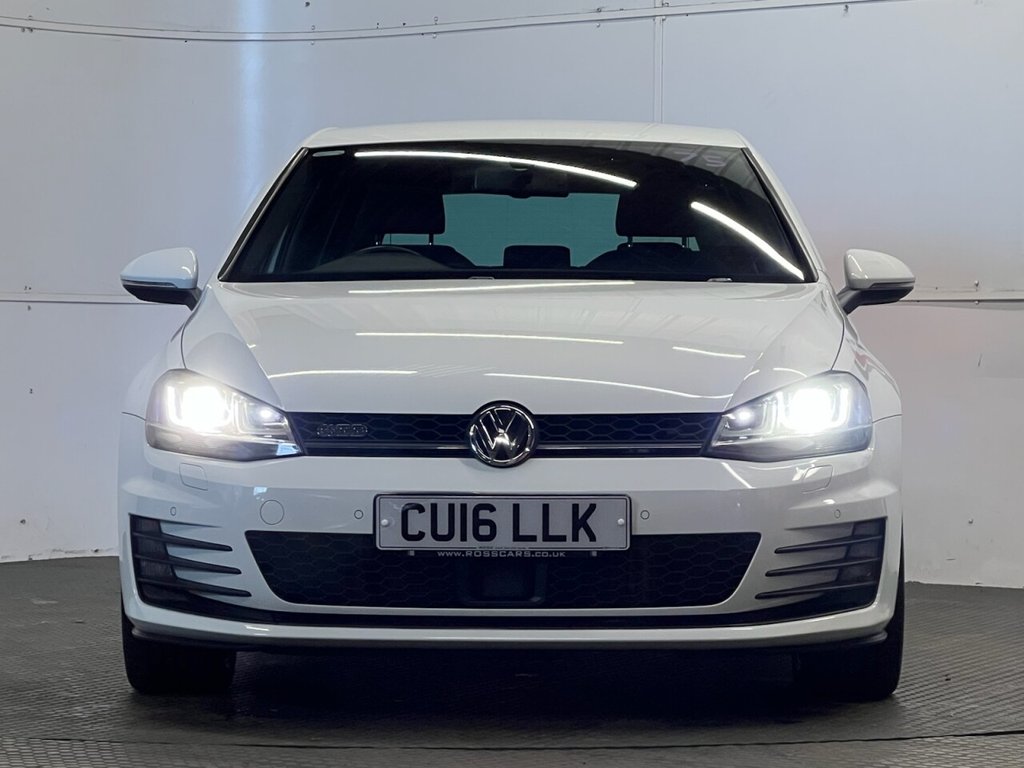 Used Volkswagen Golf 2016 for sale - 76590910: Photo 8