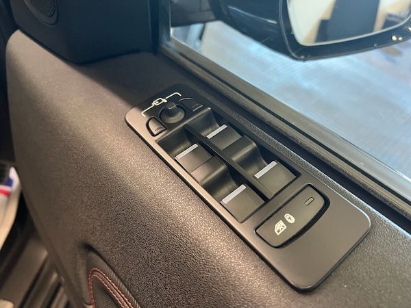 Used Land Rover Discovery Sport 2022 for sale - 76080423: Photo 23