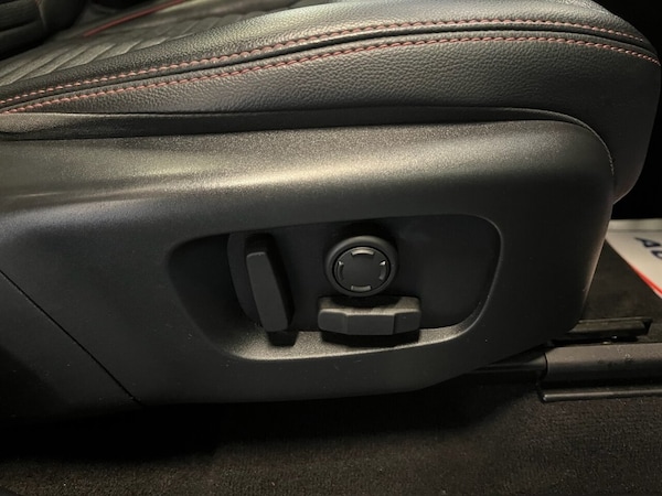 Used Land Rover Discovery Sport 2022 for sale - 76080423: Photo 24