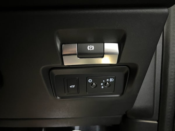 Used Land Rover Discovery Sport 2022 for sale - 76080423: Photo 35