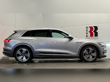Used Audi e-tron 2020 for sale - 77583293: Photo