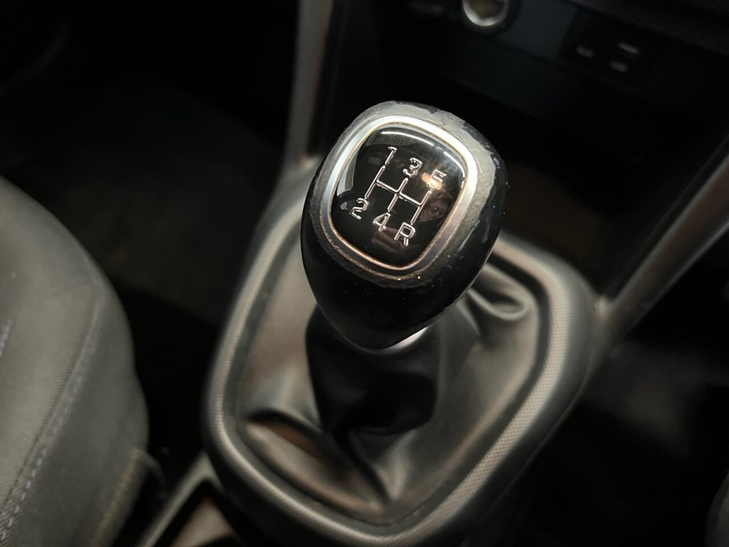 Used Hyundai i10 2018 for sale - 77966738: Photo 24