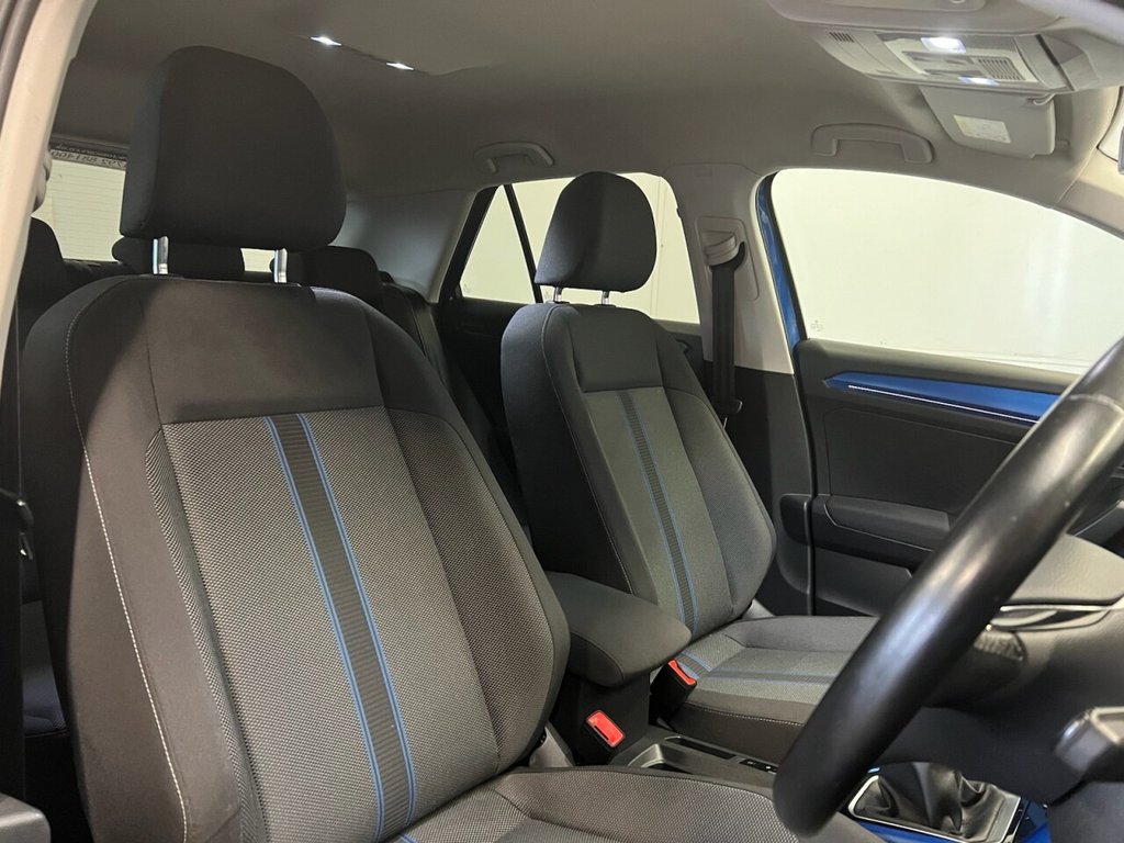 Used Volkswagen T-Roc 2018 for sale - 77681167: Photo 21