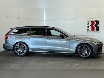 Used Volvo V60 2019 for sale - 78930553: Photo
