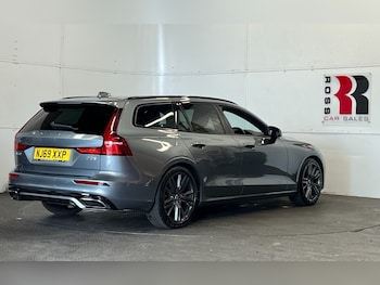 Used Volvo V60 2019 for sale - 78930553: Photo