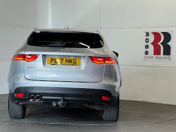 Used Jaguar F-Pace 2017 for sale - 79254076: Photo