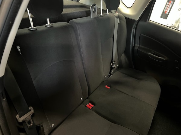 Used Nissan Note 2015 for sale - 76184960: Photo 16