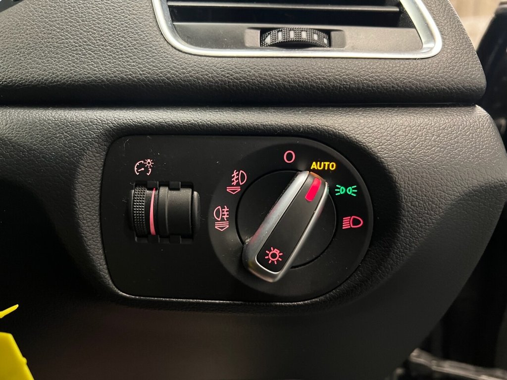 Used Audi Q3 2012 for sale - 77520502: Photo 36