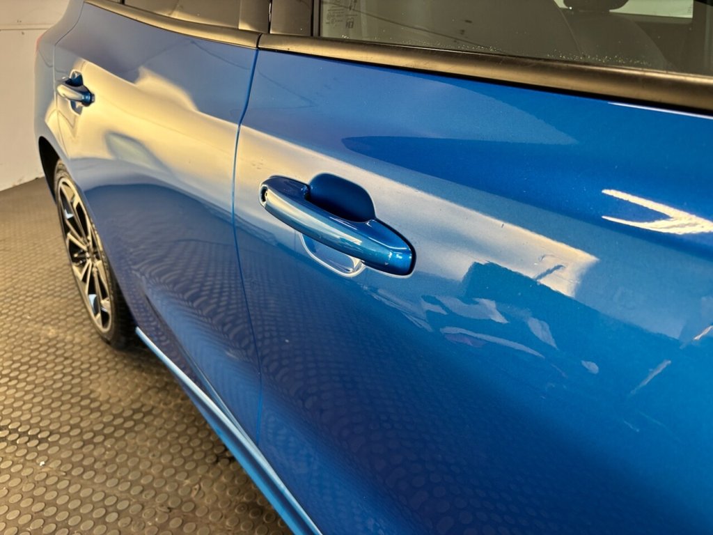 Used Ford Focus 2021 for sale - 76962007: Photo 11