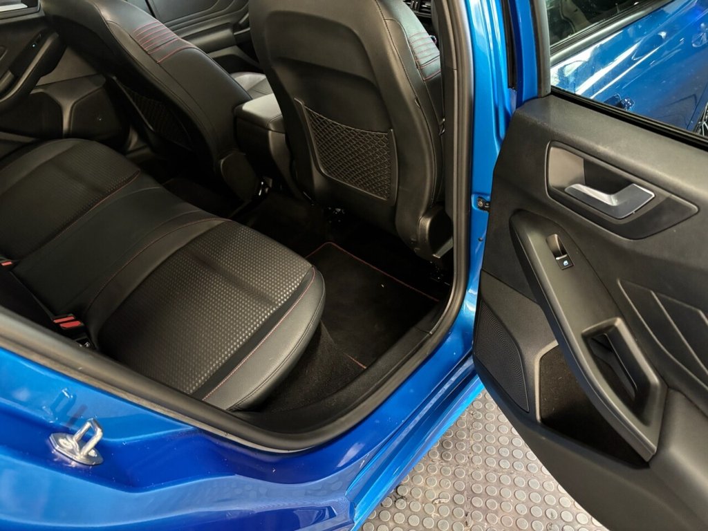 Used Ford Focus 2021 for sale - 76962007: Photo 15