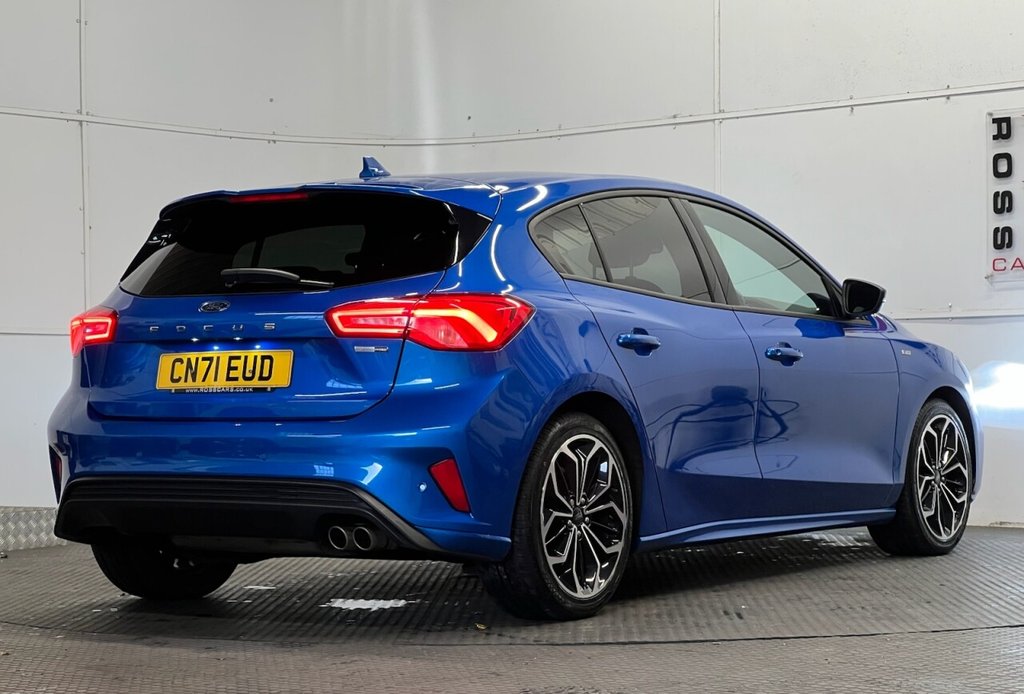 Used Ford Focus 2021 for sale - 76962007: Photo 3