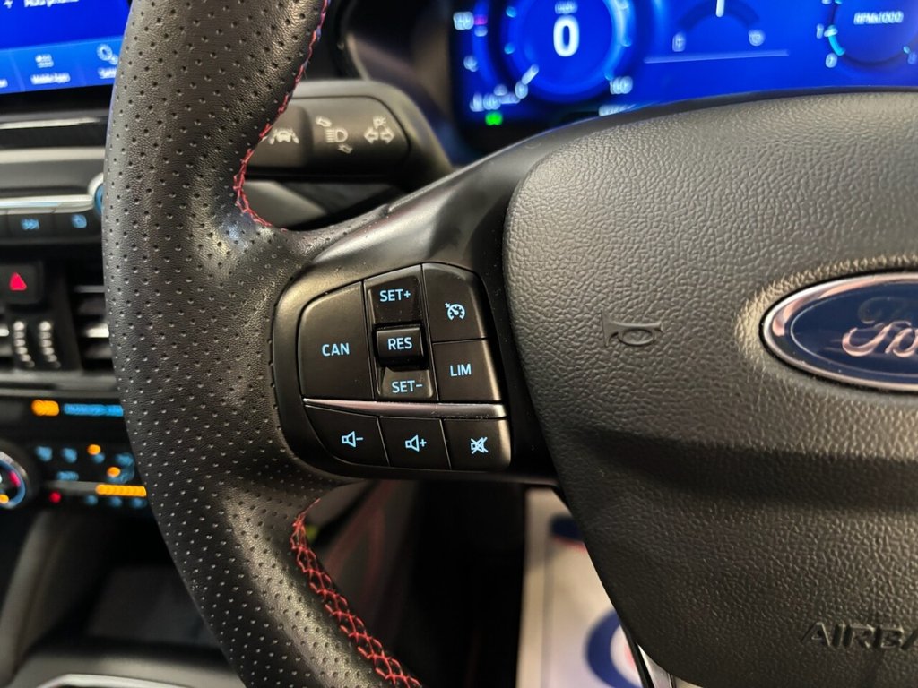 Used Ford Focus 2021 for sale - 76962007: Photo 35