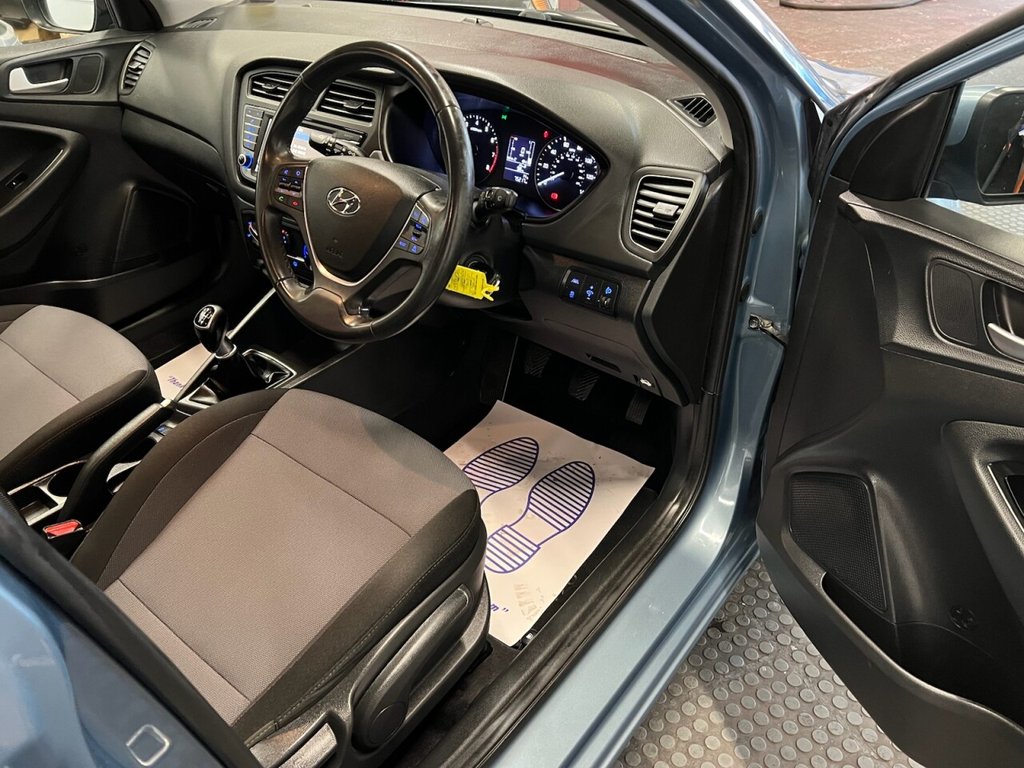 Used Hyundai i20 2016 for sale - 76546808: Photo 19