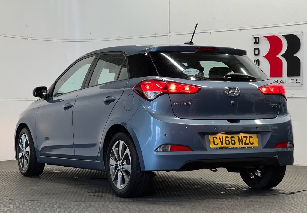 Used Hyundai i20 2016 for sale - 76546808: Photo 5