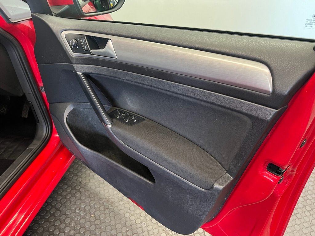 Used Volkswagen Golf 2014 for sale - 77383720: Photo 19