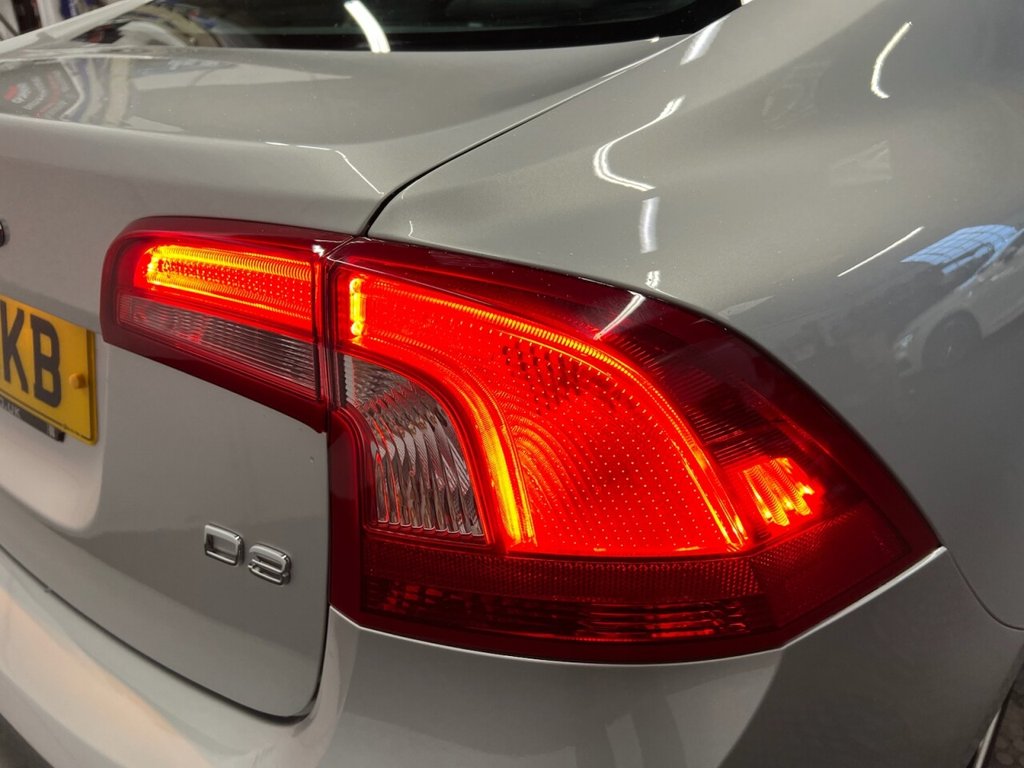 Used Volvo S60 2011 for sale - 77263097: Photo 12