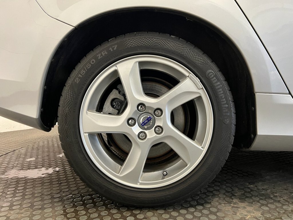 Used Volvo S60 2011 for sale - 77263097: Photo 13