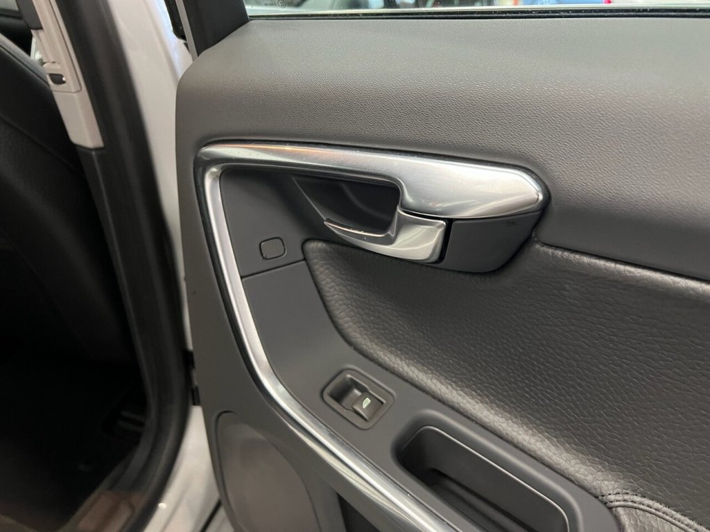 Used Volvo S60 2011 for sale - 77263097: Photo 18