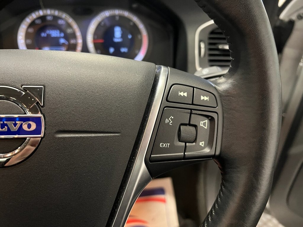 Used Volvo S60 2011 for sale - 77263097: Photo 32