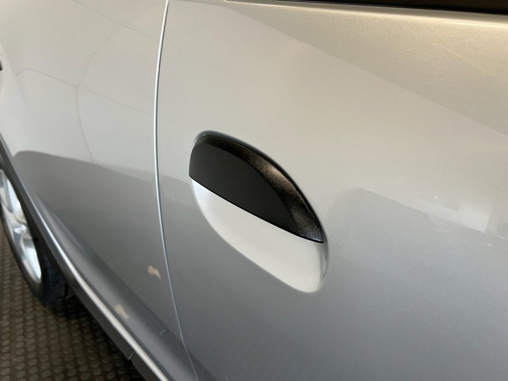 Used Dacia Sandero Stepway 2016 for sale - 76385880: Photo 11