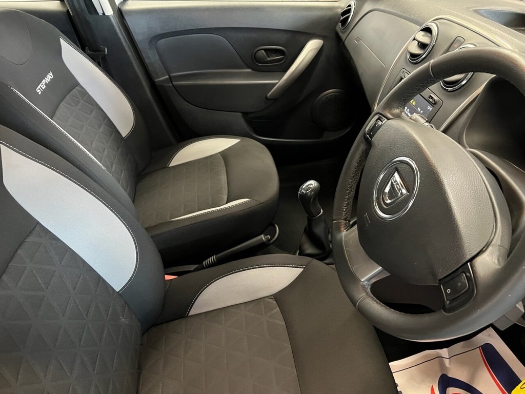 Used Dacia Sandero Stepway 2016 for sale - 76385880: Photo 19