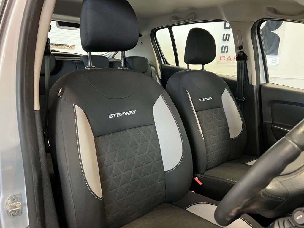 Used Dacia Sandero Stepway 2016 for sale - 76385880: Photo 21