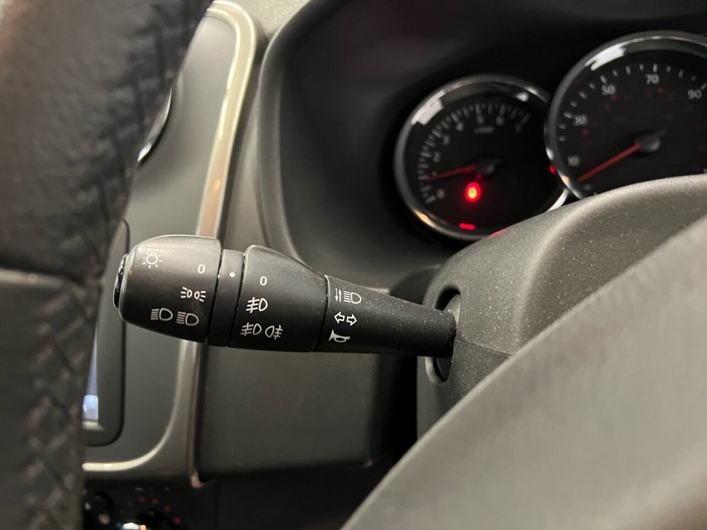 Used Dacia Sandero Stepway 2016 for sale - 76385880: Photo 27