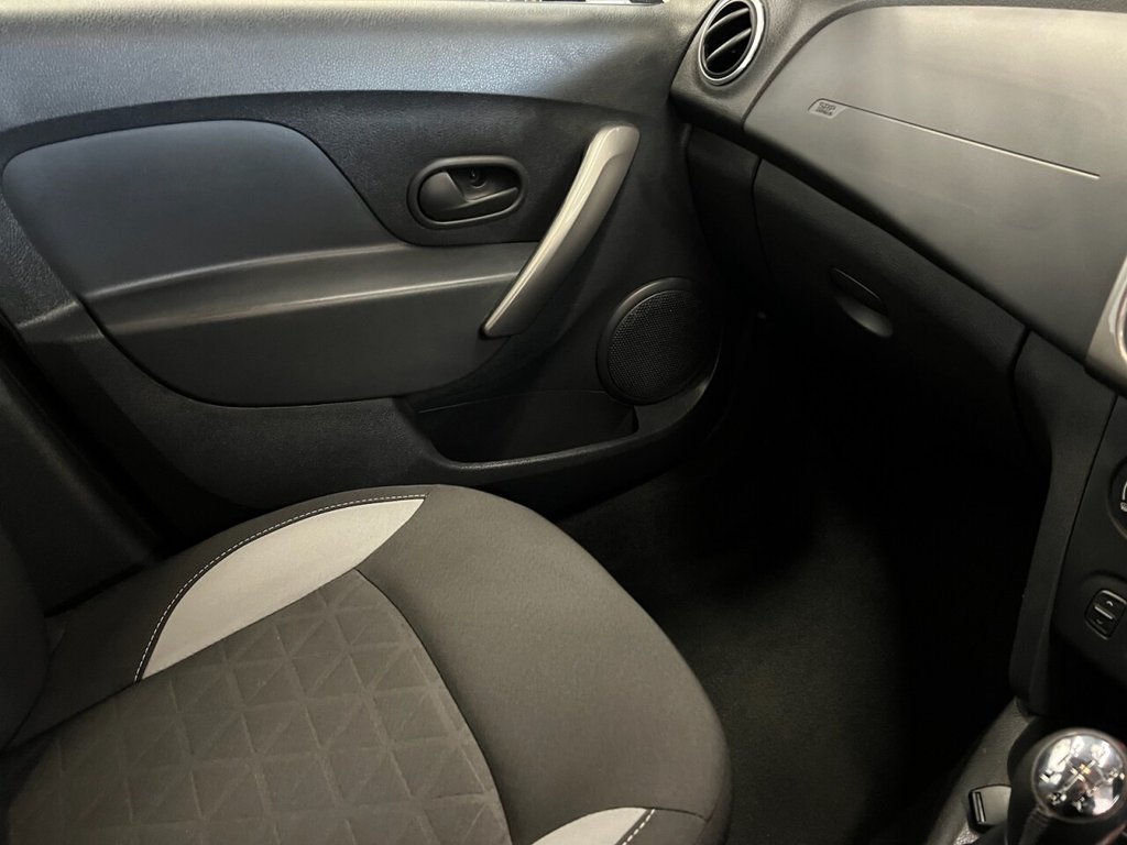 Used Dacia Sandero Stepway 2016 for sale - 76385880: Photo 31