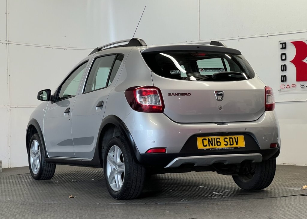 Used Dacia Sandero Stepway 2016 for sale - 76385880: Photo 5