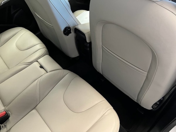 Used Volvo V40 2018 for sale - 74733981: Photo 16