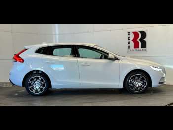 Used Volvo V40 2018 for sale - 74733981: Photo