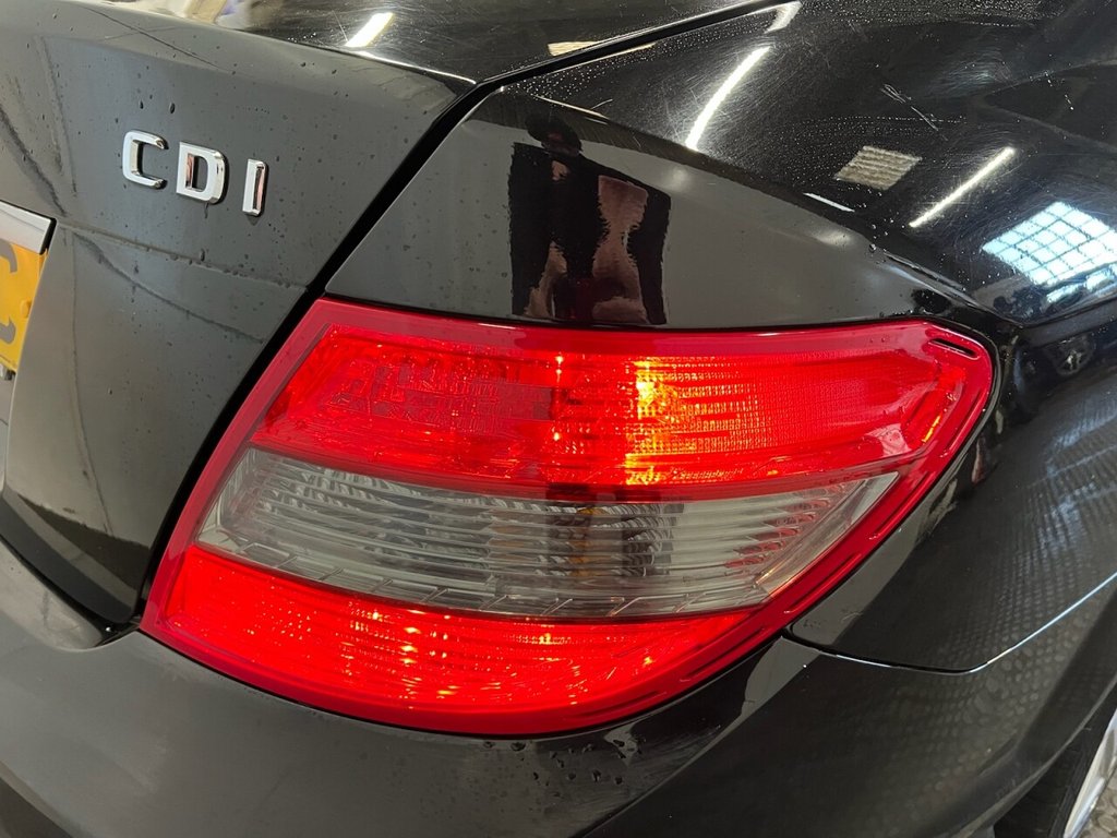 Used Mercedes-Benz C Class 2009 for sale - 77133012: Photo 12