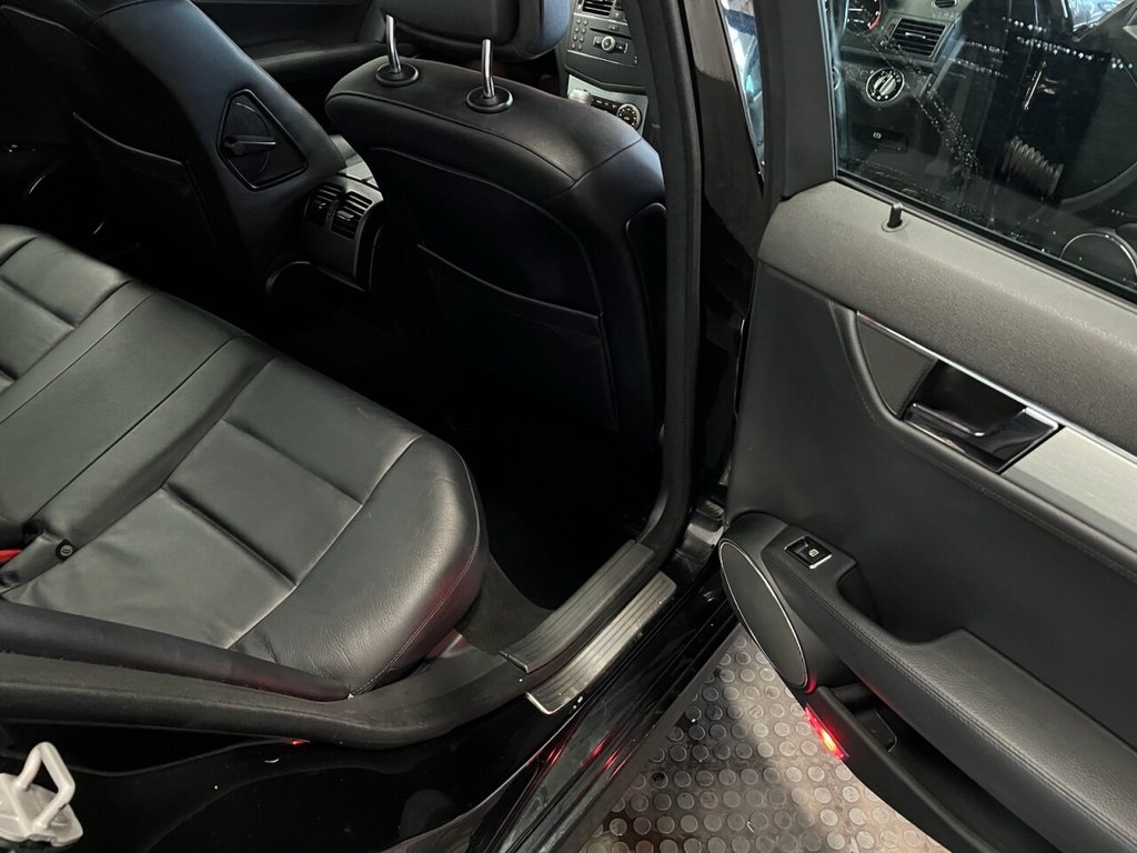 Used Mercedes-Benz C Class 2009 for sale - 77133012: Photo 15