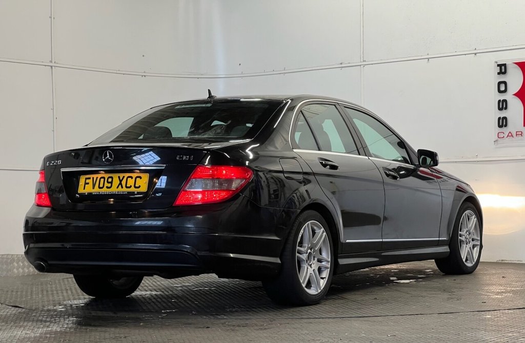 Used Mercedes-Benz C Class 2009 for sale - 77133012: Photo 3
